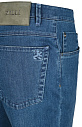 Джинсы модели SLIM FIT